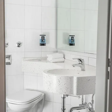 Astor & Ξενοδοχείο 4*