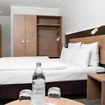 Astor & 4* كولونيا