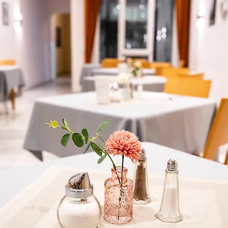 Astor & Hotel 4*