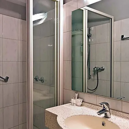 Szálloda Astor & 4*