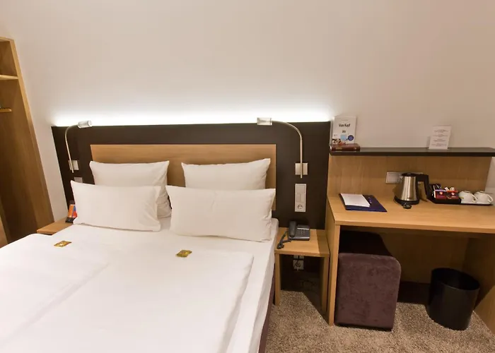 Astor & Szálloda 4*