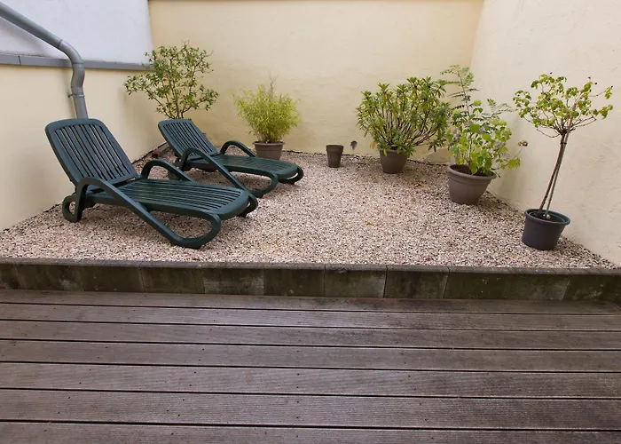 Astor & 4* كولونيا