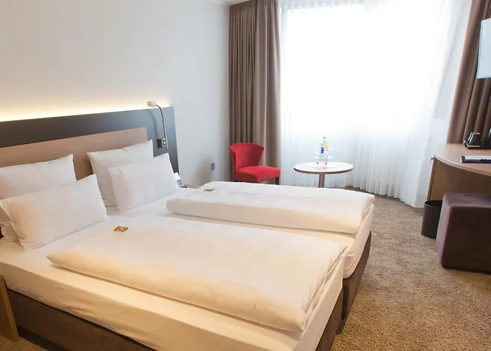 Astor & Szálloda 4*