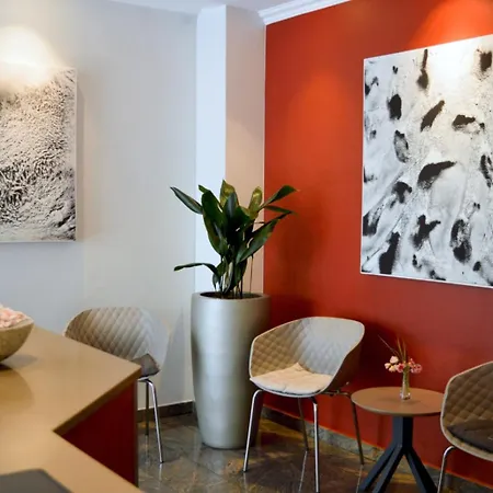 Astor & Hotel Colonia