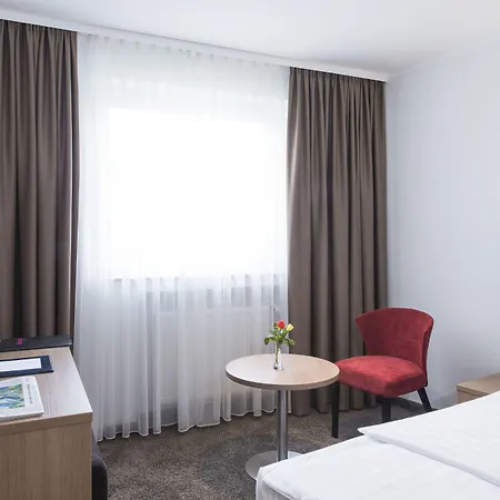 Astor & 4* Colonia